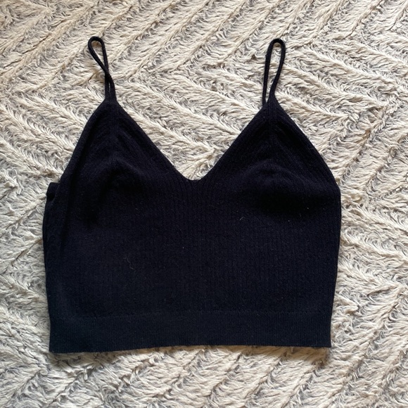 SHEIN crop top bundle - Picture 6 of 6